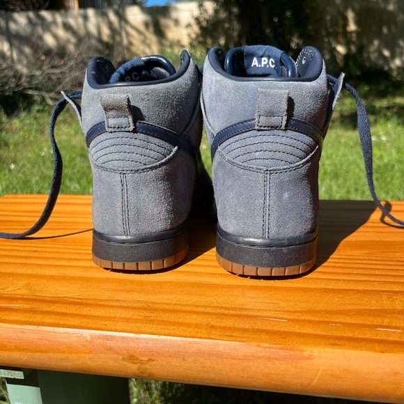 A.P.C. x Nike Dunk High 08 NRG QS 2012 Men
7 RARE - Picture 3 of 8